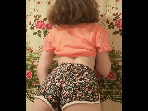 ❤️ Сэксуальная маладая красуня здымае шорты на камеру ❤❌ Шлюхі у нас ❌❤